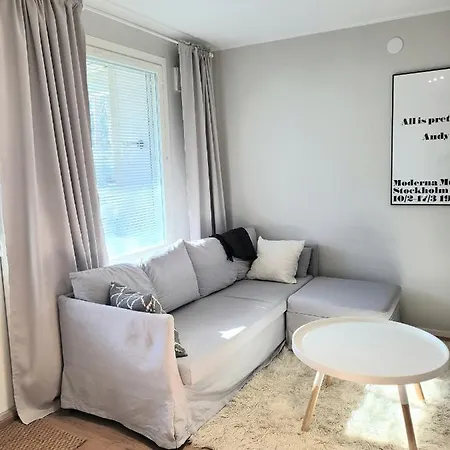 Appartamento 2 Bedroom, 60m2 Apt In Espoo, Own Parking