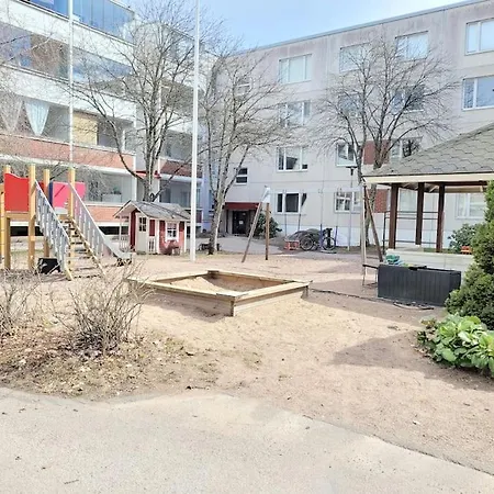 2 Bedroom, 60m2 Apt In Espoo, Own Parking Appartamento *